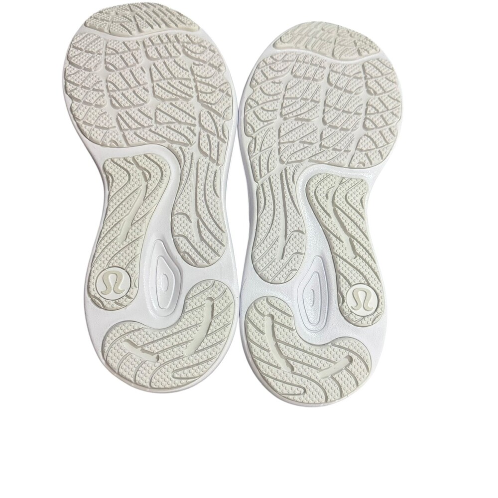 Lululemon Blissful 2 Women's Running Shoe sneakers white 10 New in box - Picture 5 of 14